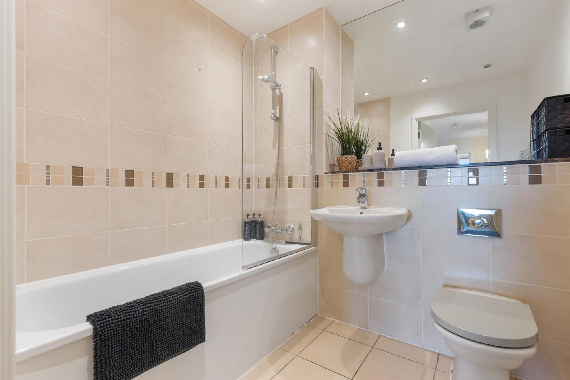 Stratford Skyview Apartment Лондон Екстер'єр фото