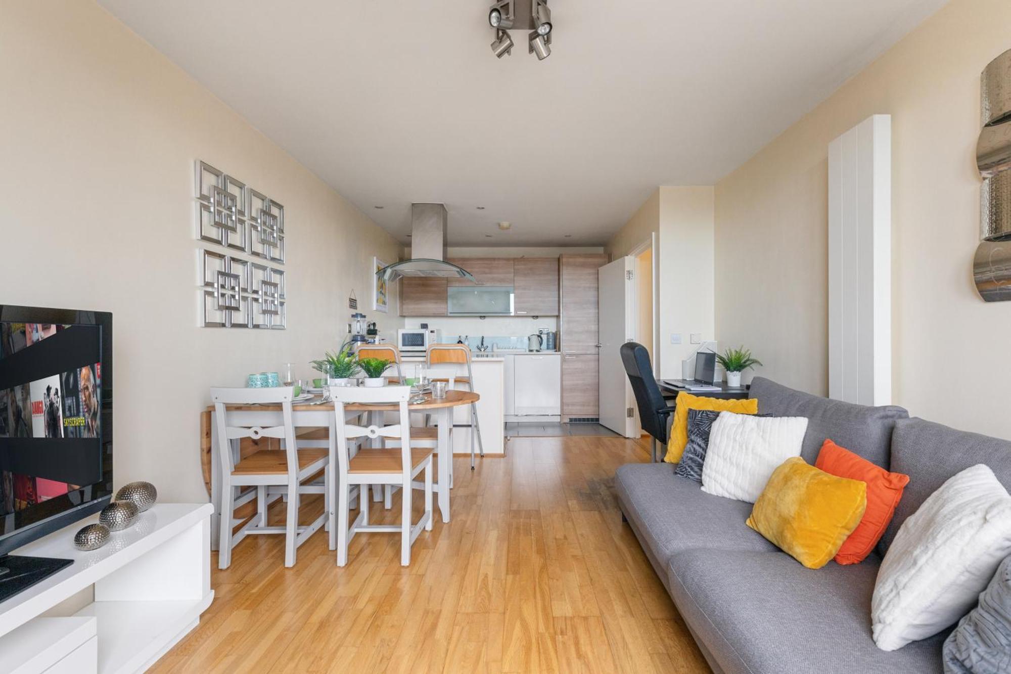 Stratford Skyview Apartment Лондон Екстер'єр фото