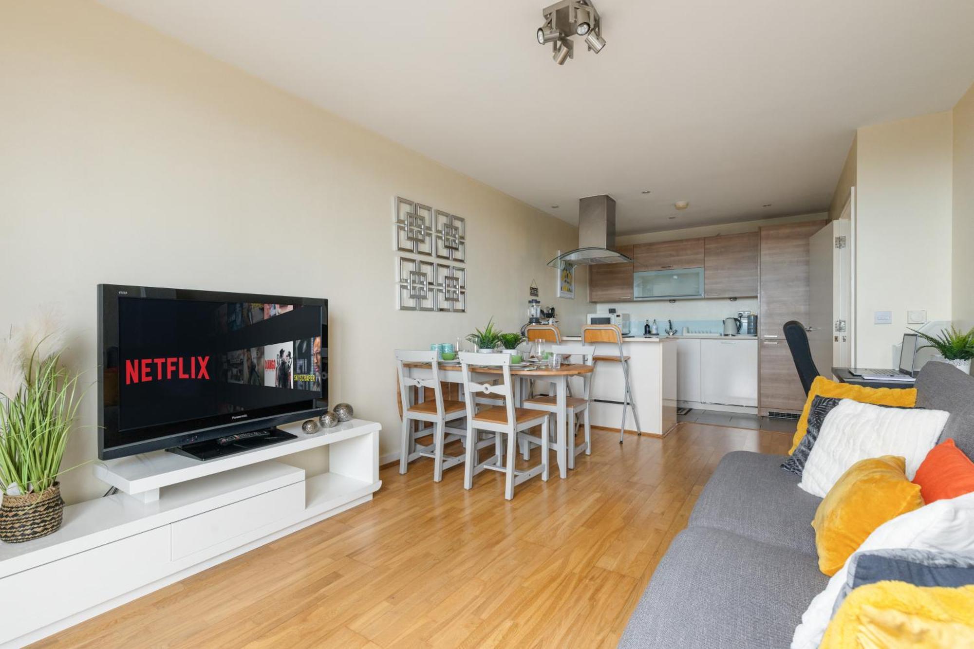 Stratford Skyview Apartment Лондон Екстер'єр фото